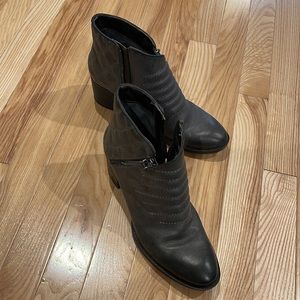 Gray leather Clark’s quilted booties